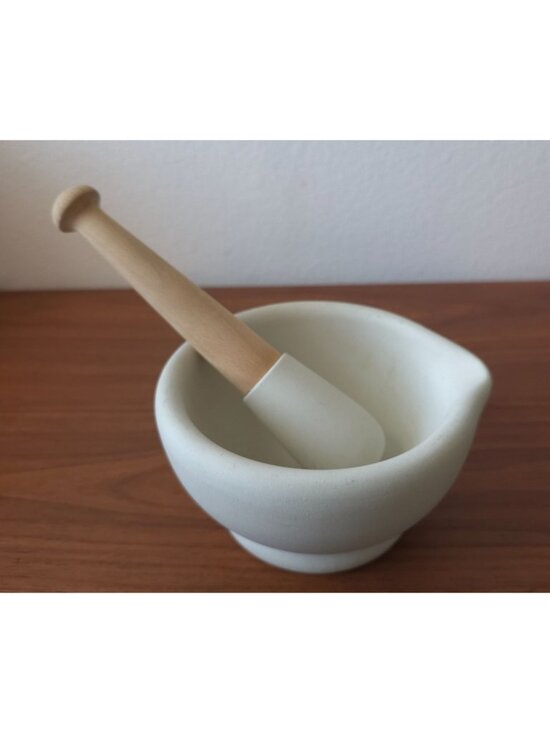 Milton Brook Other - Milton Brook Unglazed Vitrified Porcelain #2 Mortar & Beechwood Pestle Set